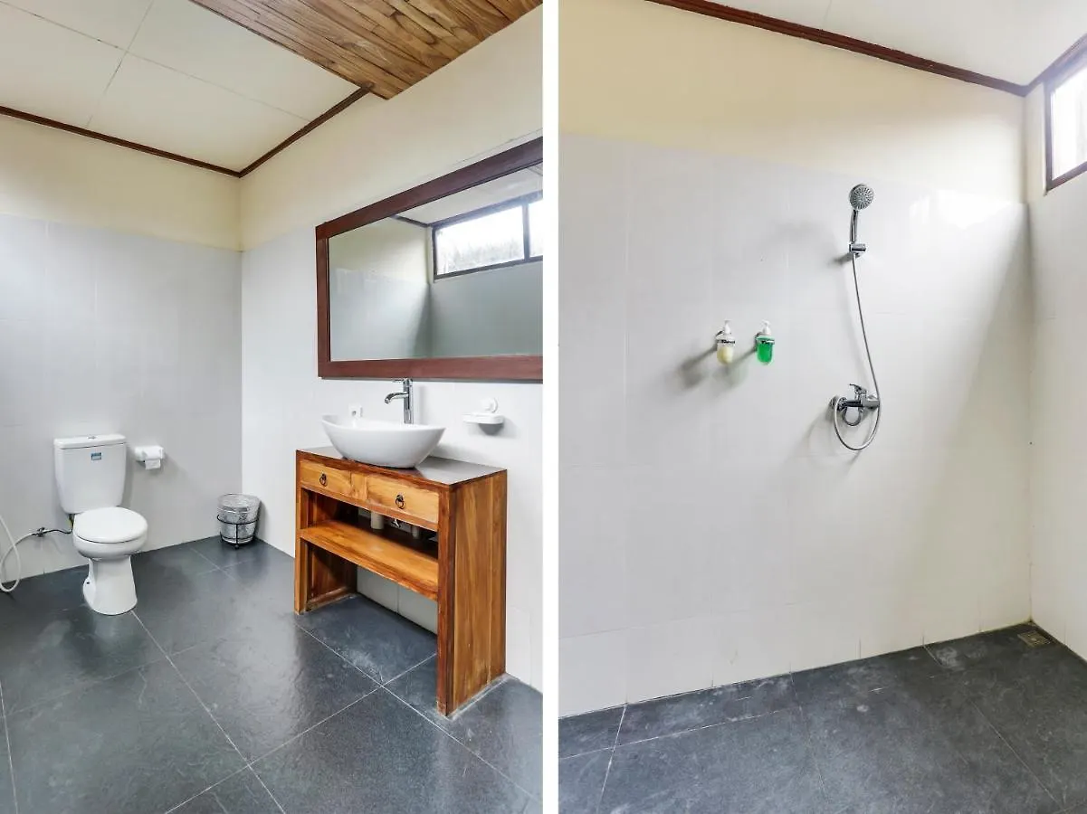 ** Hotel Oyo 90640 Agung Kartini Villa Ubud  Indonesia
